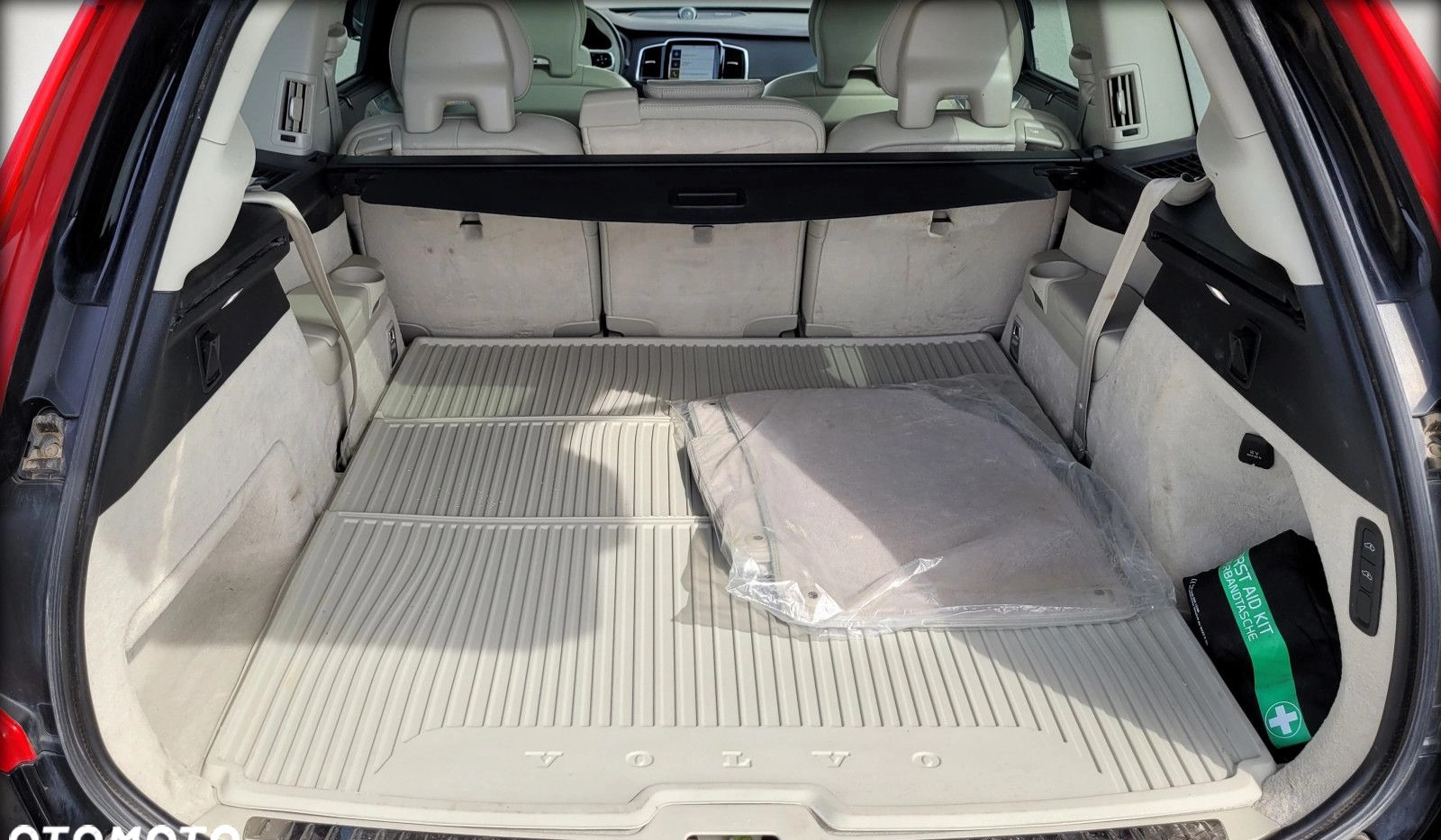 Volvo XC 90 cena 269999 przebieg: 114650, rok produkcji 2022 z Chorzów małe 352